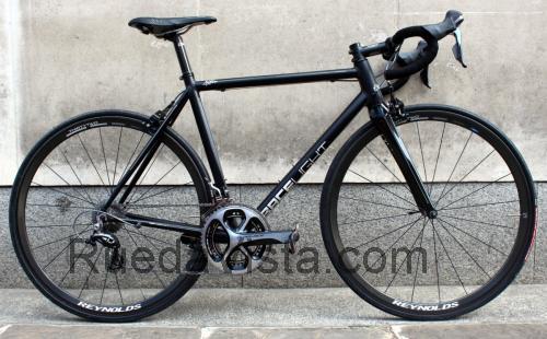 Kinesis Racelight Aithein ficha técnica y opiniones
